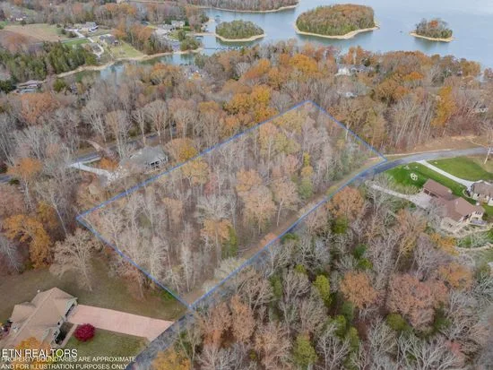 212 E Shore Dr, Rockwood, TN 37854
