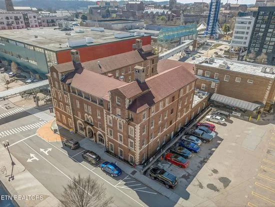 535 Locust St APT 303, Knoxville, TN 37902